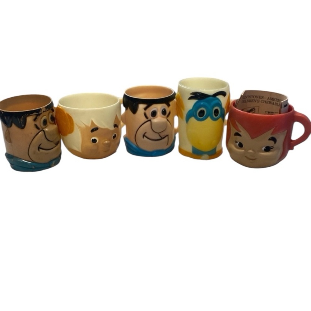 Vintage Flintstones plastic mugs
